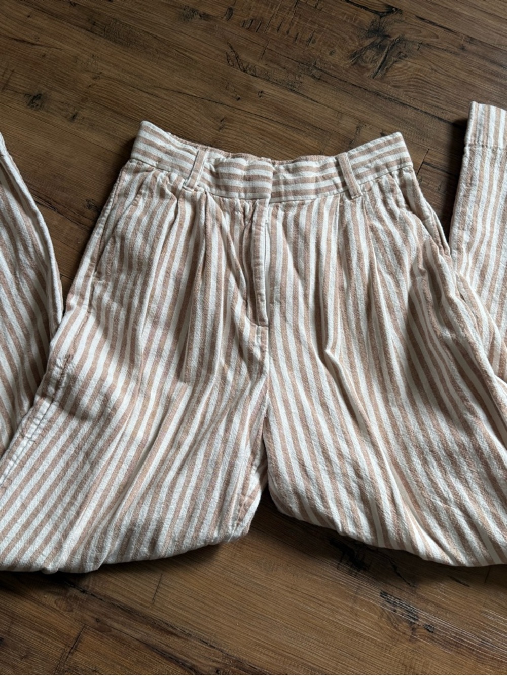Abercrombie & Fitch Cream and Tan Striped Wide-Leg Pants